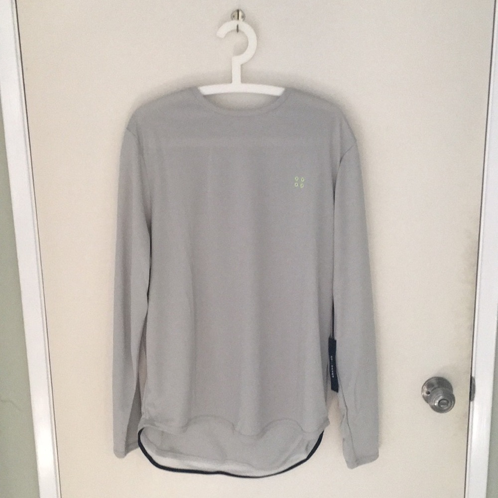Brand new Grand AC workout shirt XL